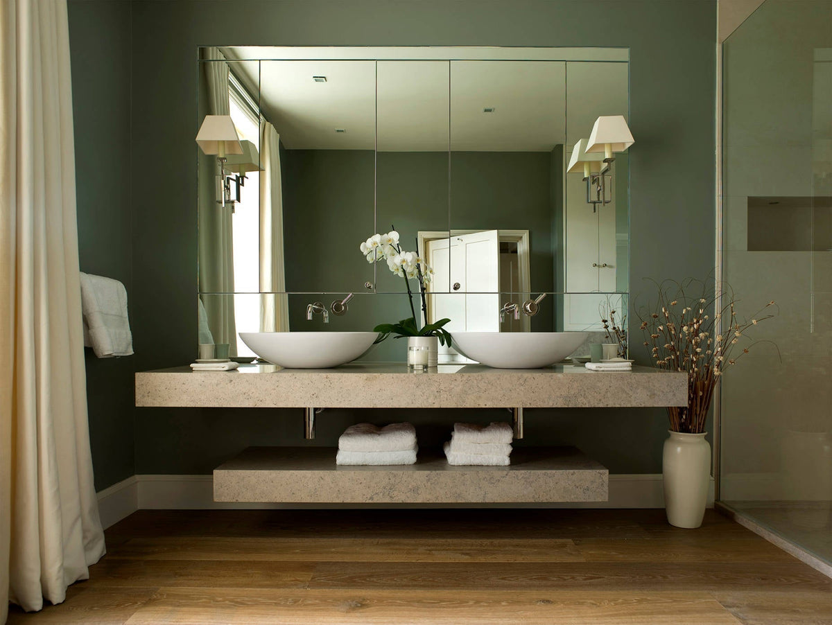 7 ways mirrors can transform your bathing space