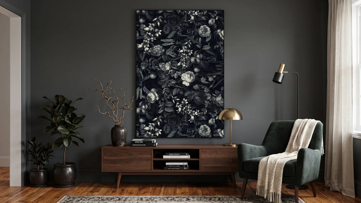 Black and white wall decor: the bold, yet mistake proof choice for modern homes