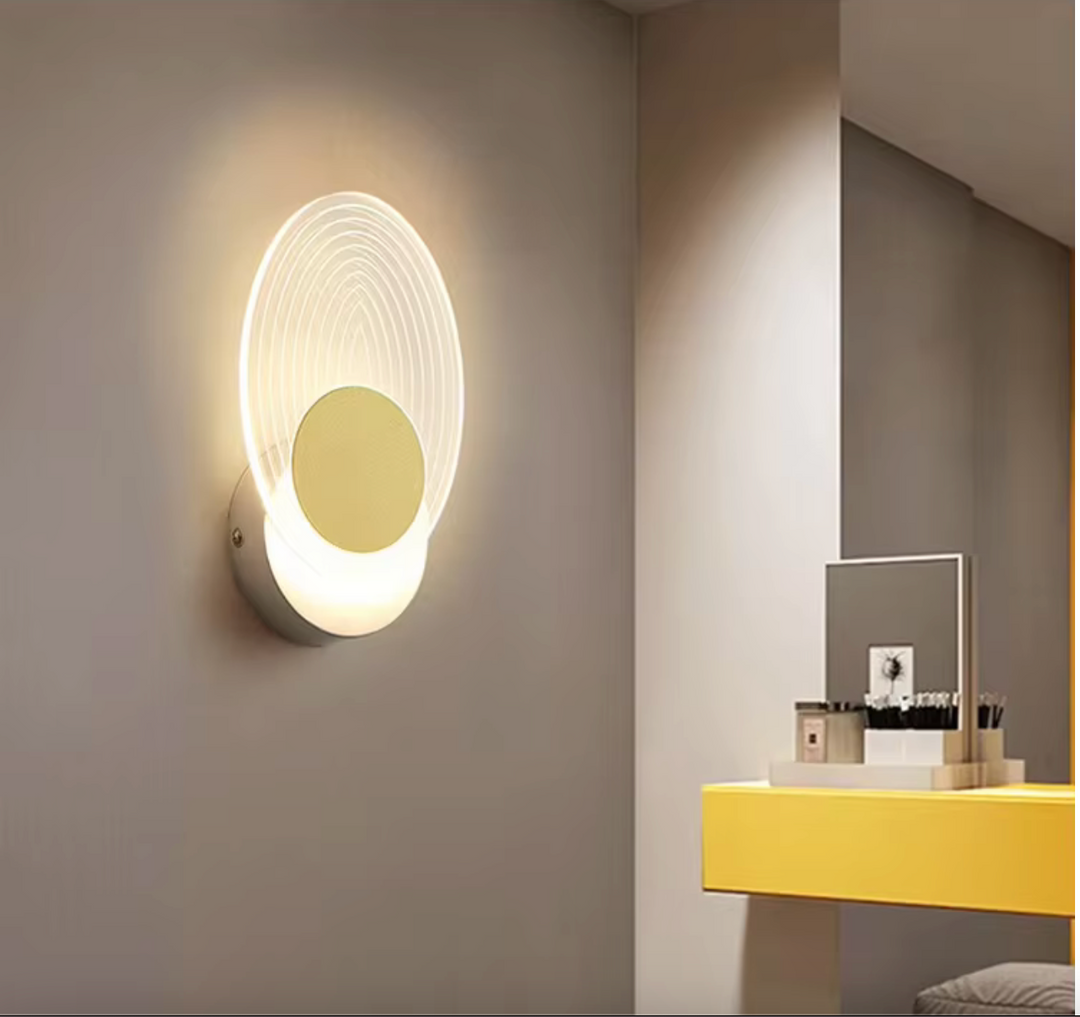 Transparent wall light