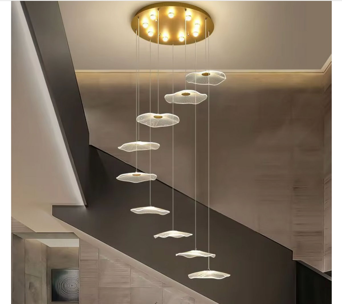 Pendant light for stair