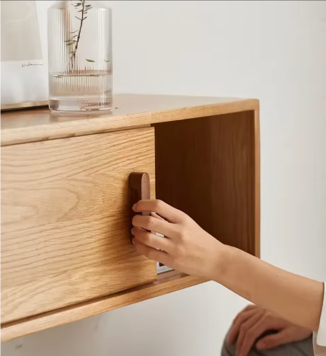 Wall Mounted TV Cabinet